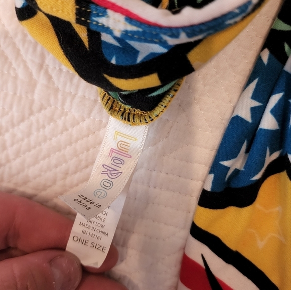 Lularoe statue of liberty, American flag leggings. - Picture 4 of 12